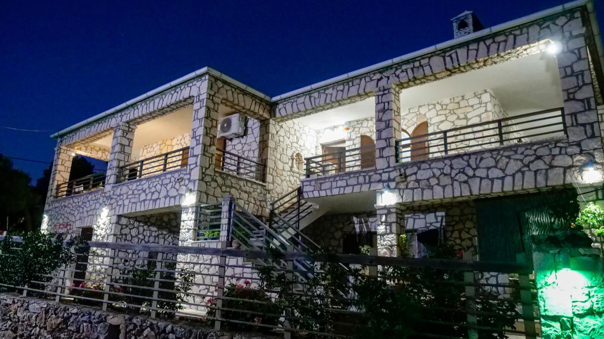 Fterini Apartments Sterna & Alletri Agios Leon Exterior foto