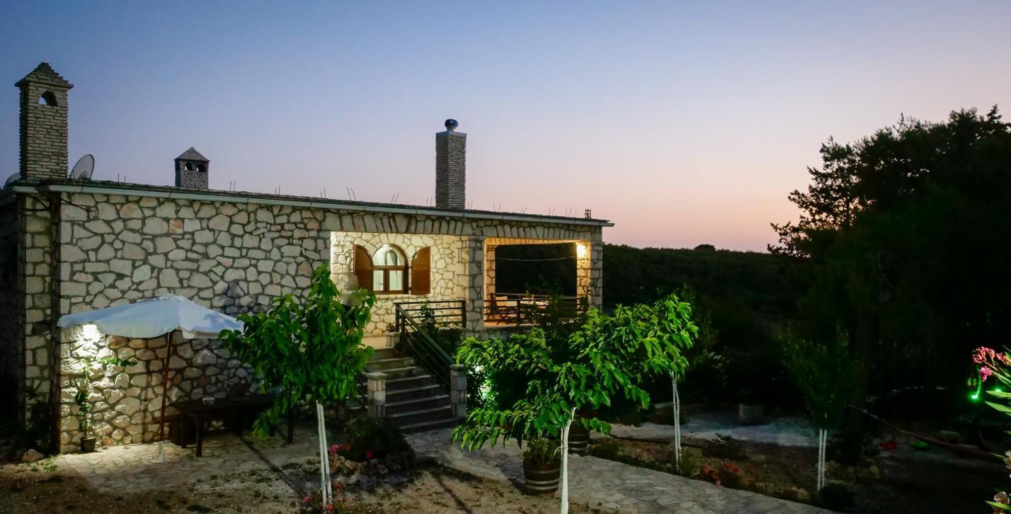 Fterini Apartments Sterna & Alletri Agios Leon Exterior foto